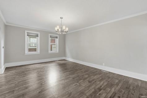 305 W 7th Street Auburn IN 46706