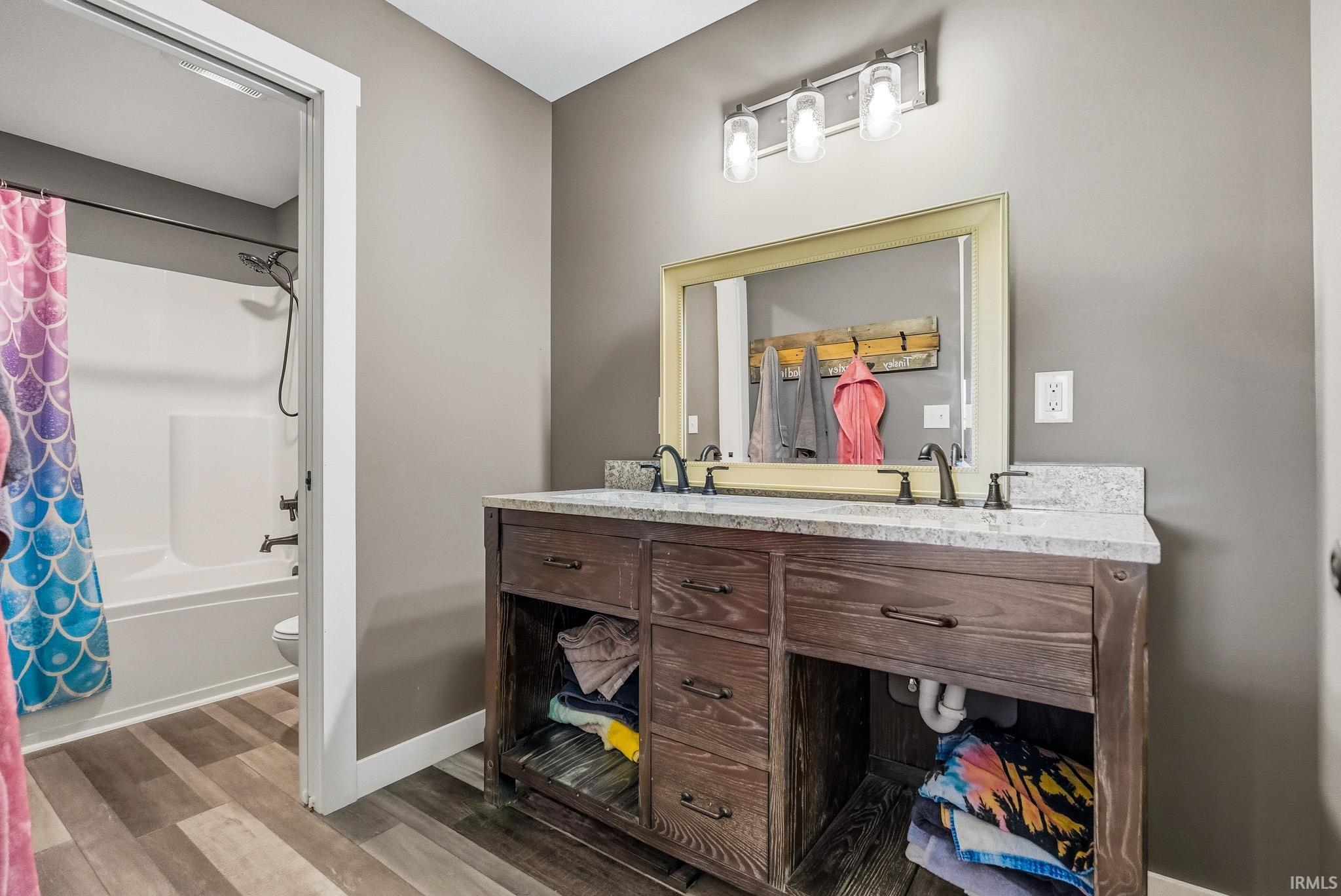 52478 County Road 39 Middlebury IN 46540