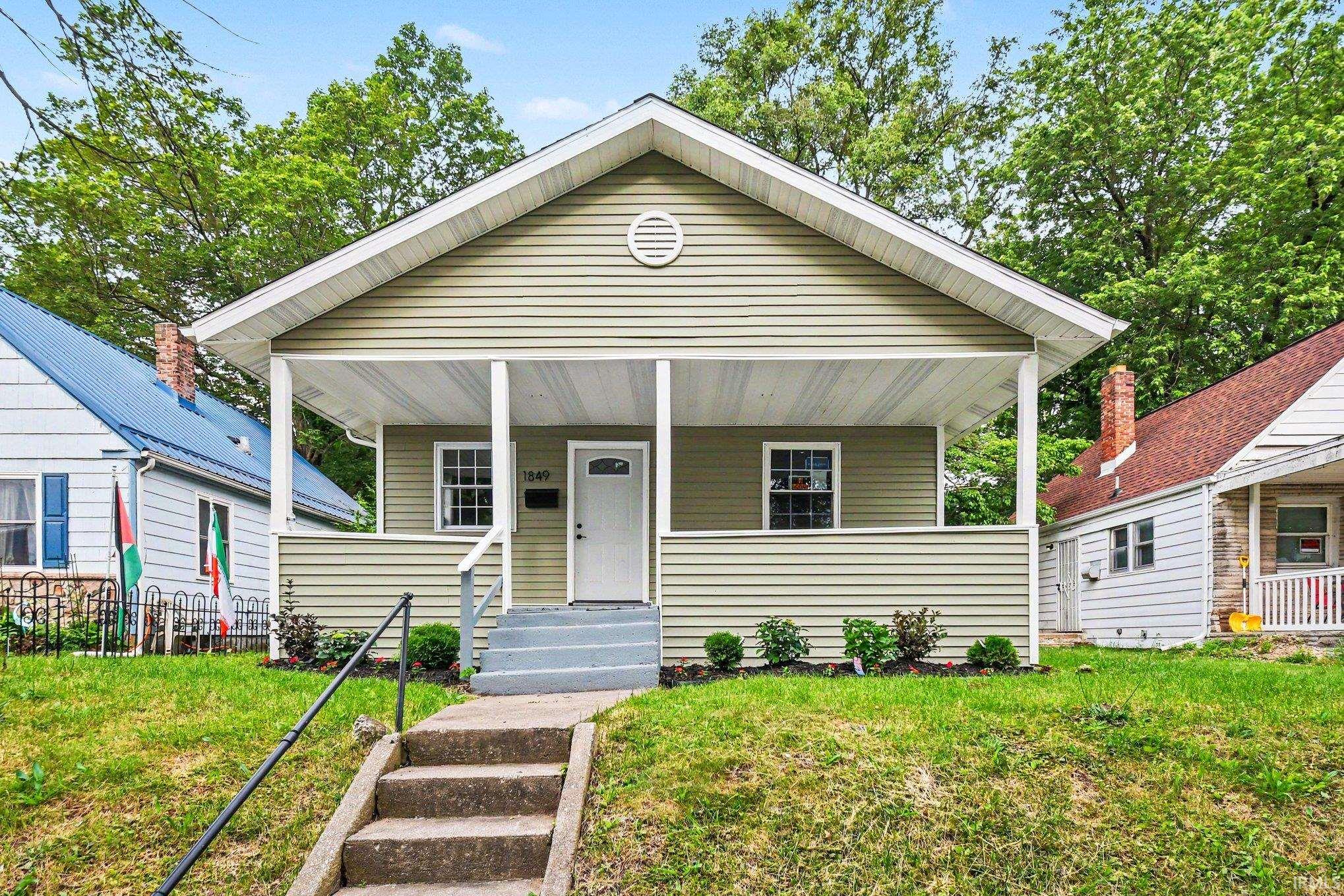 1849 N Johnson Street South Bend IN 46628