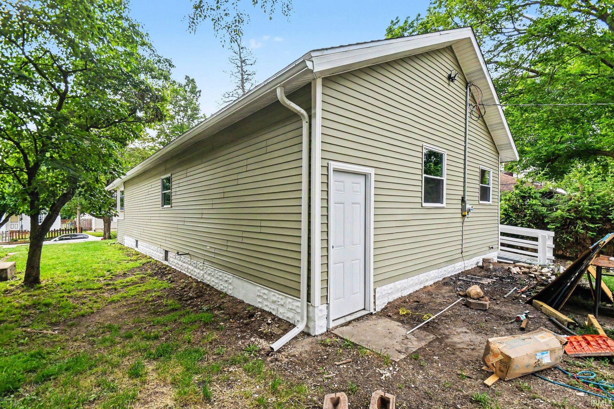 1849 N Johnson Street South Bend IN 46628