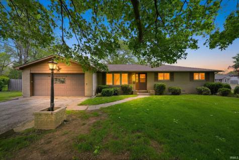 2710 Reed Road Fort Wayne IN 46815