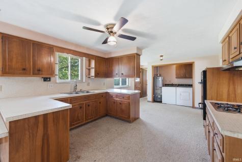 2710 Reed Road Fort Wayne IN 46815