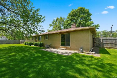 2710 Reed Road Fort Wayne IN 46815