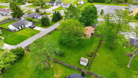 2710 Reed Road Fort Wayne IN 46815