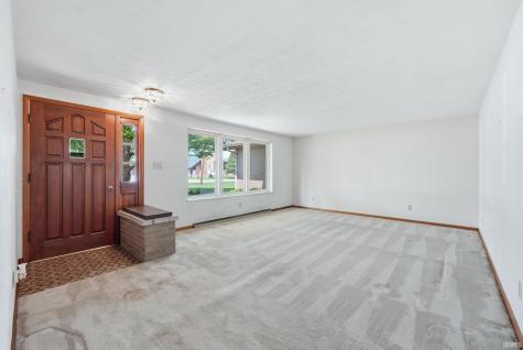 2710 Reed Road Fort Wayne IN 46815