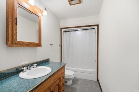 3012 N Hamilton Road Frankfort IN 46041