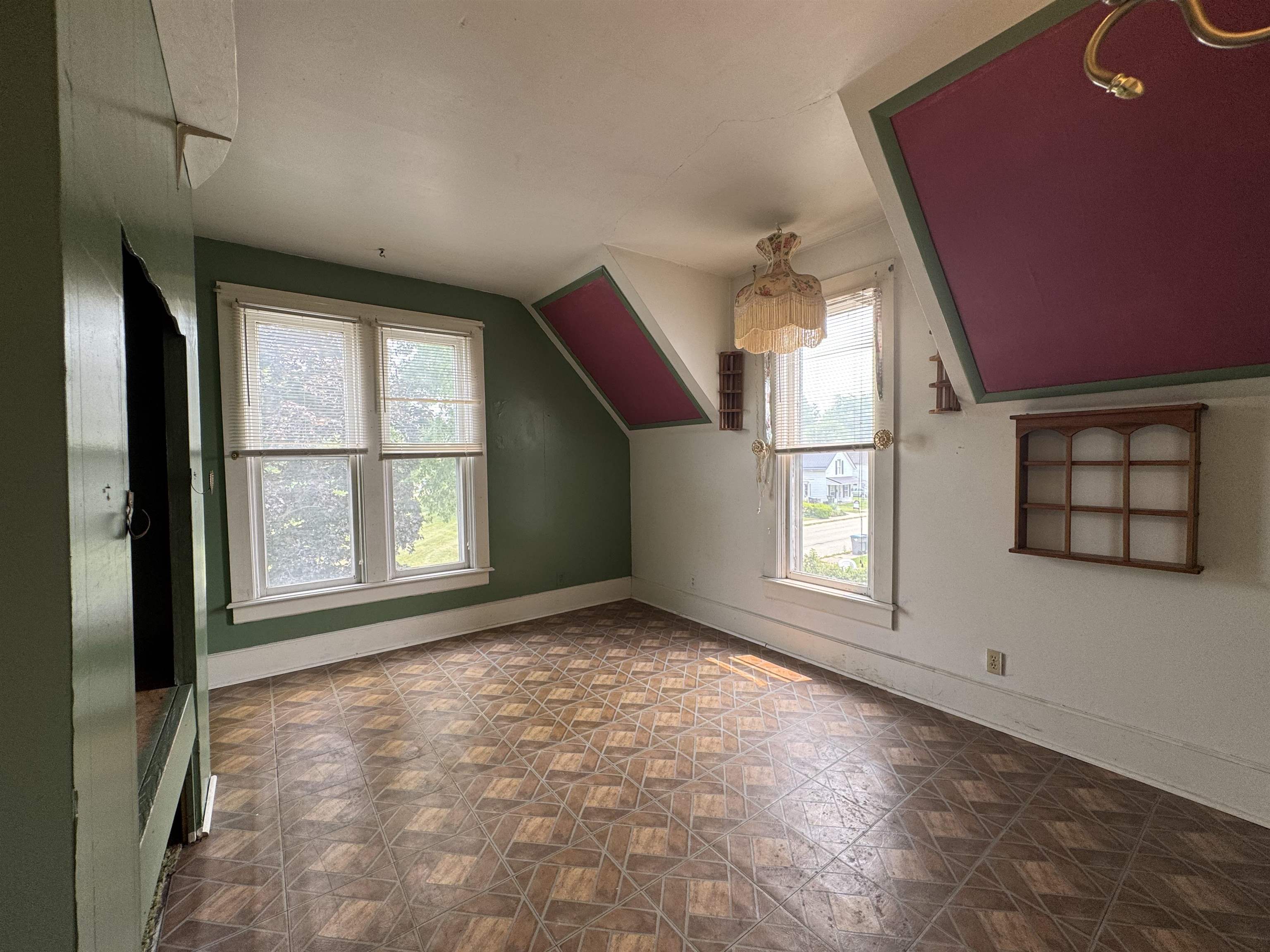 211 S 10th Street Goshen IN 46528