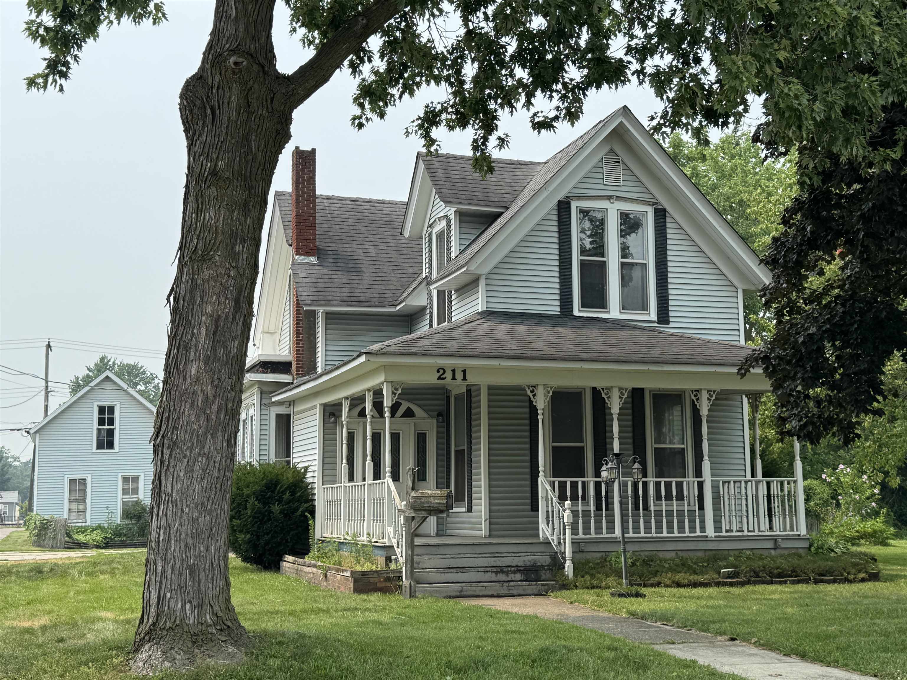 211 S 10th Street Goshen IN 46528