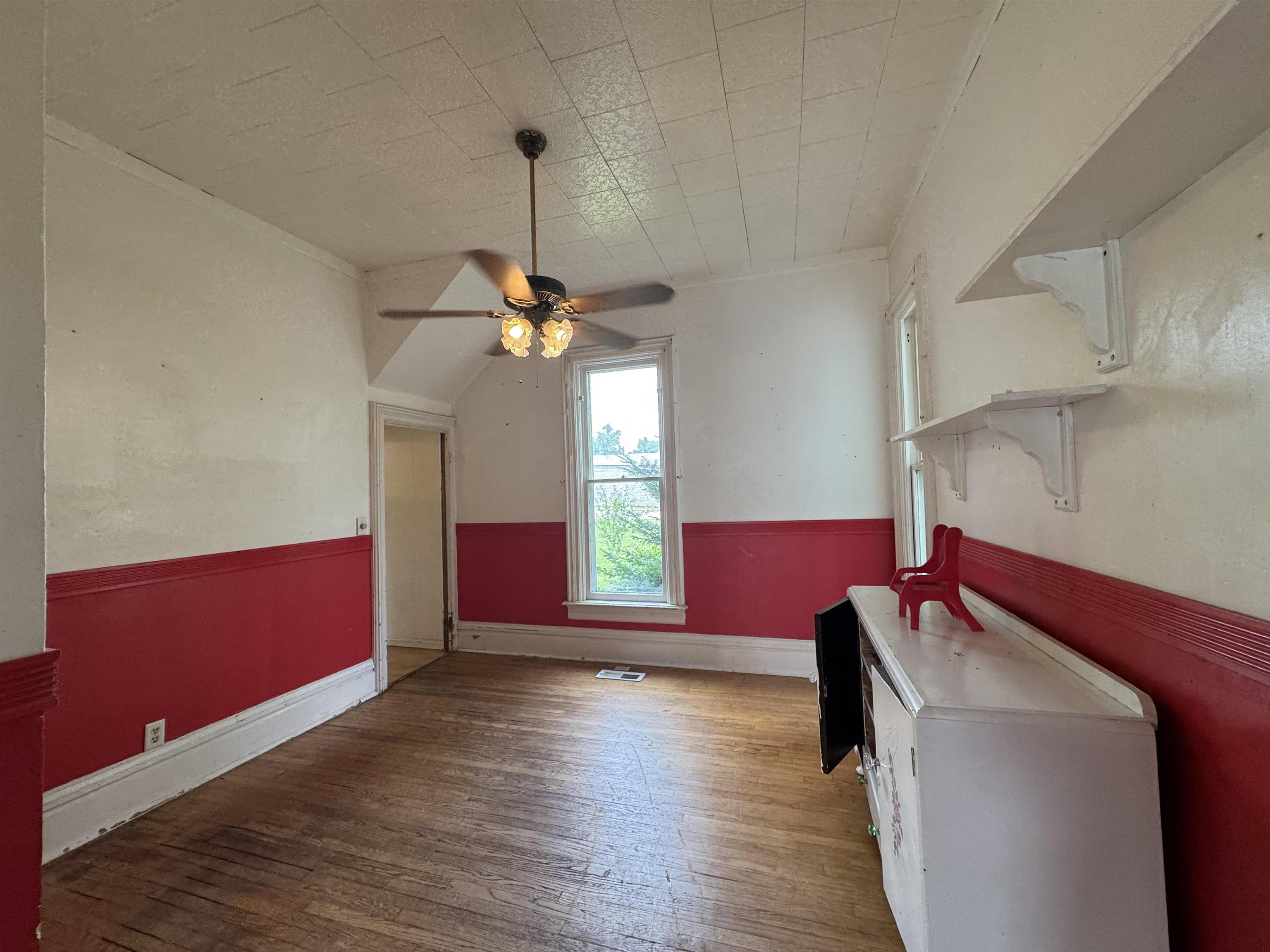 211 S 10th Street Goshen IN 46528