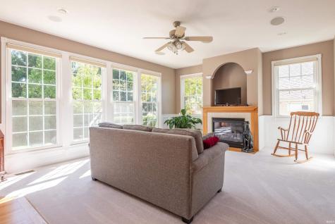 933 S Fenbrook Court Bloomington IN 47401