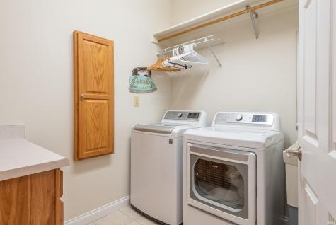 933 S Fenbrook Court Bloomington IN 47401