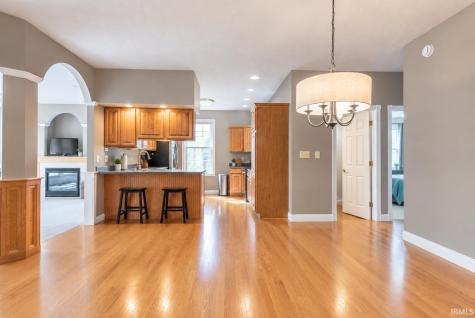 933 S Fenbrook Court Bloomington IN 47401