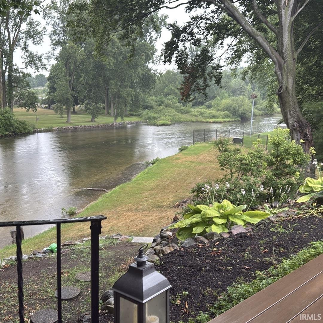 51745 Winding Waters Lane Elkhart IN 46514