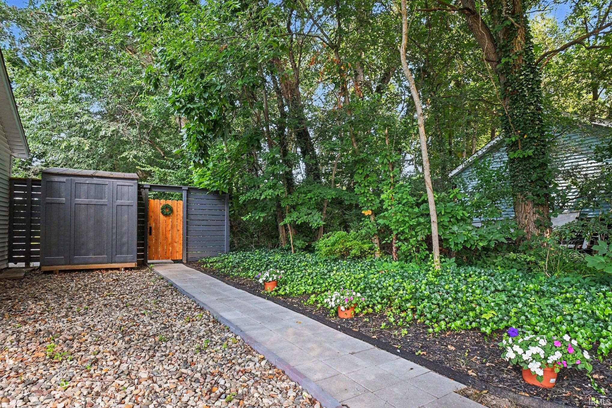 52017 Trenton Woods Drive Granger IN 46530