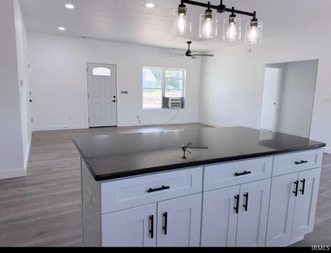7322 S Sandhill Lane Bloomfield IN 47424