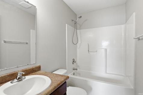 12325 Hummingbird Cove Fort Wayne IN 46845