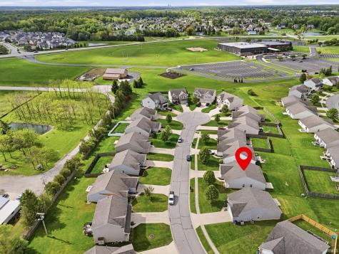 12325 Hummingbird Cove Fort Wayne IN 46845