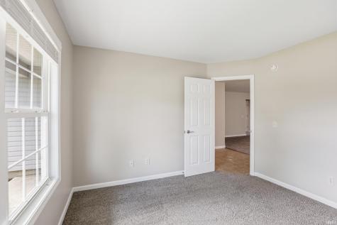 12325 Hummingbird Cove Fort Wayne IN 46845