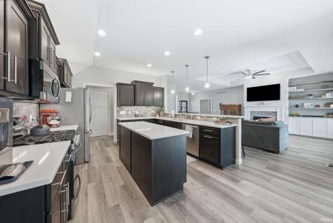 5801 Lourdais Court Fort Wayne IN 46818