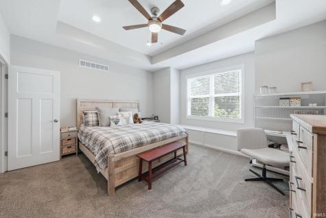 5801 Lourdais Court Fort Wayne IN 46818