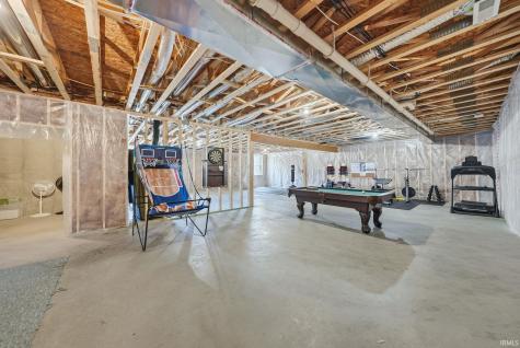 5801 Lourdais Court Fort Wayne IN 46818