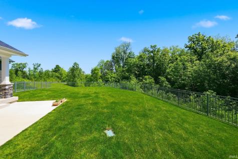 5801 Lourdais Court Fort Wayne IN 46818