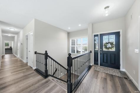 5801 Lourdais Court Fort Wayne IN 46818
