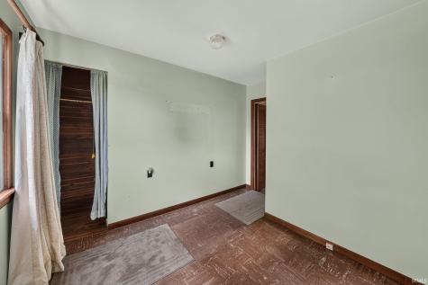58455 Crumstown Highway South Bend IN 46619