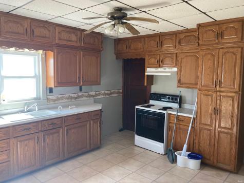 8965 E Us Highway 50 Cannelburg IN 47519