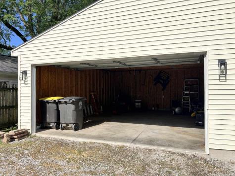 7204 Beaty Avenue Fort Wayne IN 46809