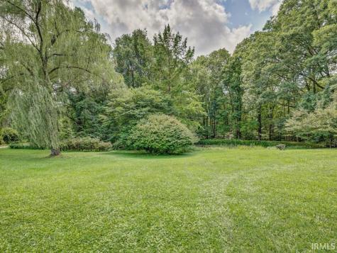 4877 E Lentz Road Bloomington IN 47408