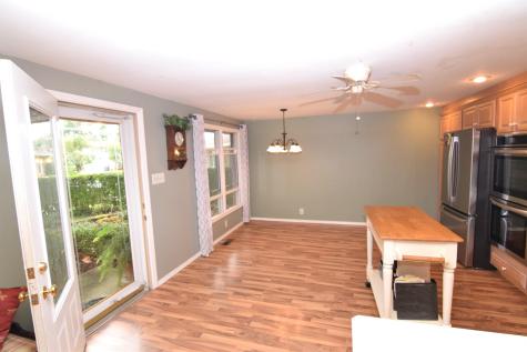 1225 S Colony Court Yorktown IN 47396