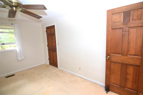 1225 S Colony Court Yorktown IN 47396