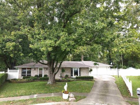 1225 S Colony Court Yorktown IN 47396