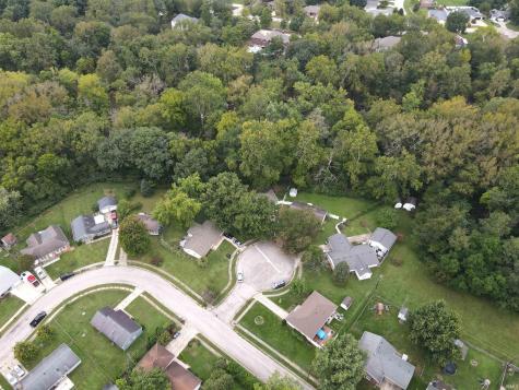 1225 S Colony Court Yorktown IN 47396