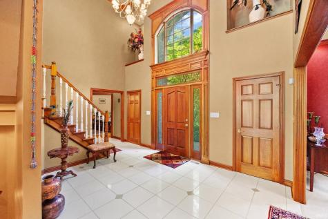 1802 Danielle Lane West Lafayette IN 47906