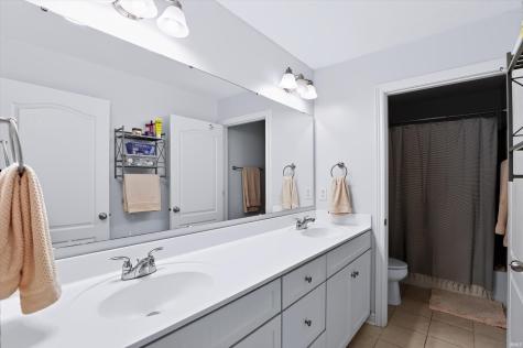 9002 Deer Creek Drive Greentown IN 46936