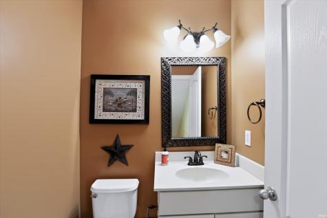 9002 Deer Creek Drive Greentown IN 46936