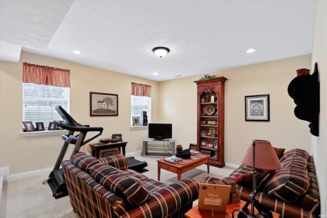 9002 Deer Creek Drive Greentown IN 46936