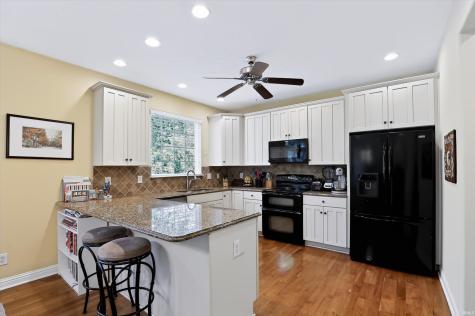 9002 Deer Creek Drive Greentown IN 46936