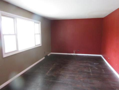 1616 W Lakeview Drive Marion IN 46953
