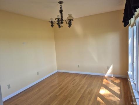 8866 W Delphi Pike Highway Converse IN 46919