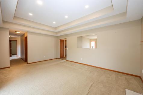 2021 Granny Smith Place Kendallville IN 46755