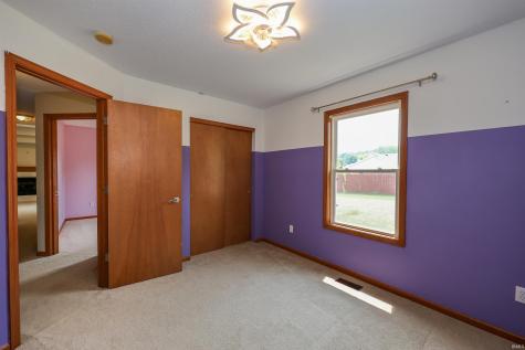 2021 Granny Smith Place Kendallville IN 46755
