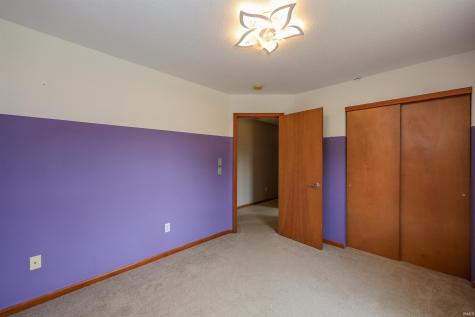 2021 Granny Smith Place Kendallville IN 46755