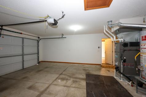 2021 Granny Smith Place Kendallville IN 46755