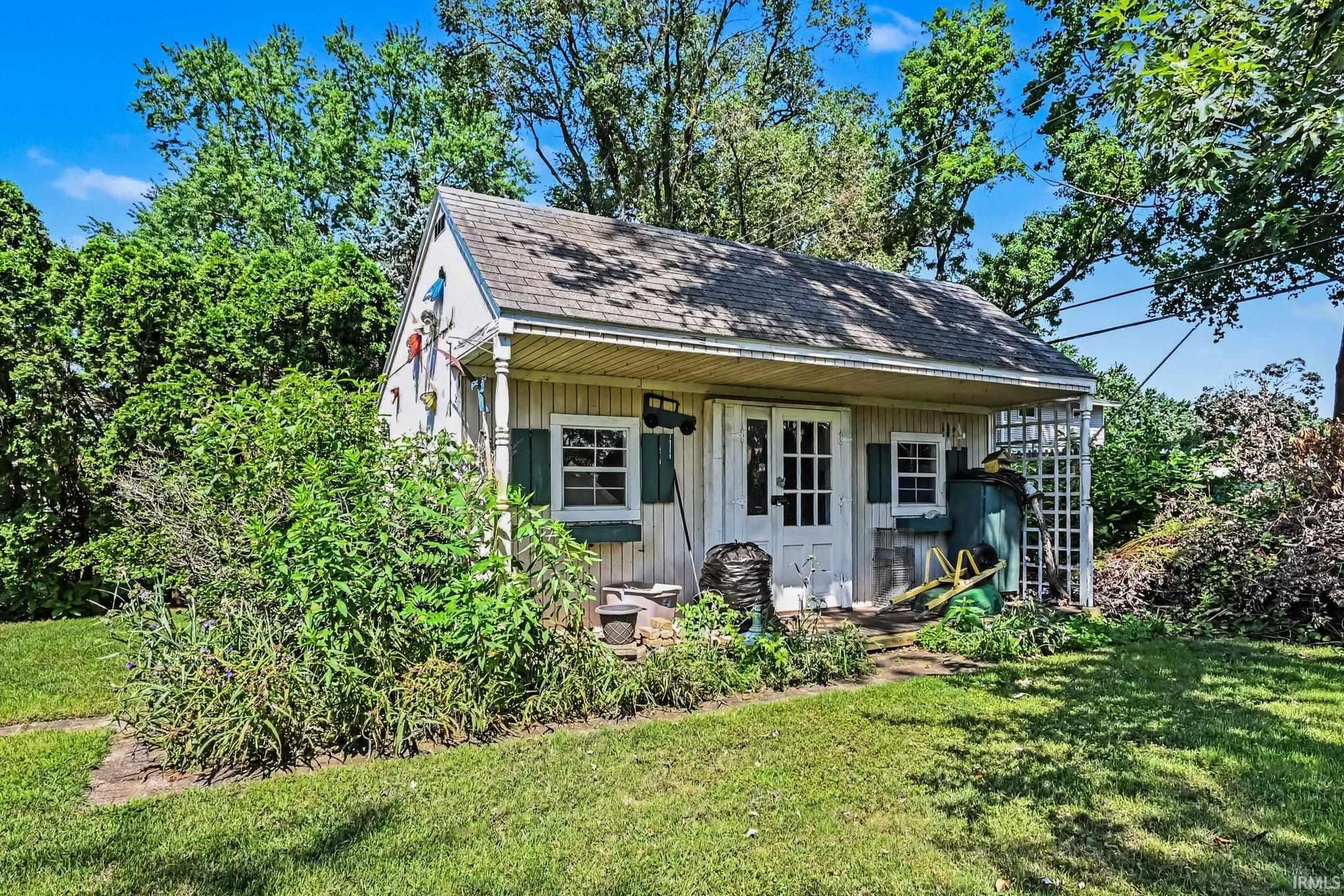 28951 Ella Drive Elkhart IN 46514