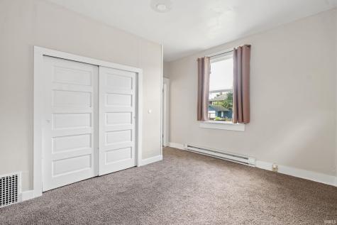 804 Kinnaird Avenue Fort Wayne IN 46807