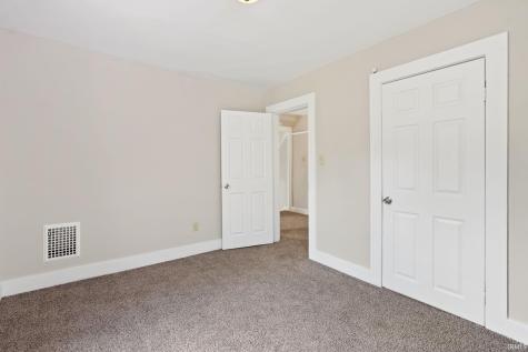 804 Kinnaird Avenue Fort Wayne IN 46807