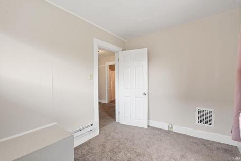 804 Kinnaird Avenue Fort Wayne IN 46807